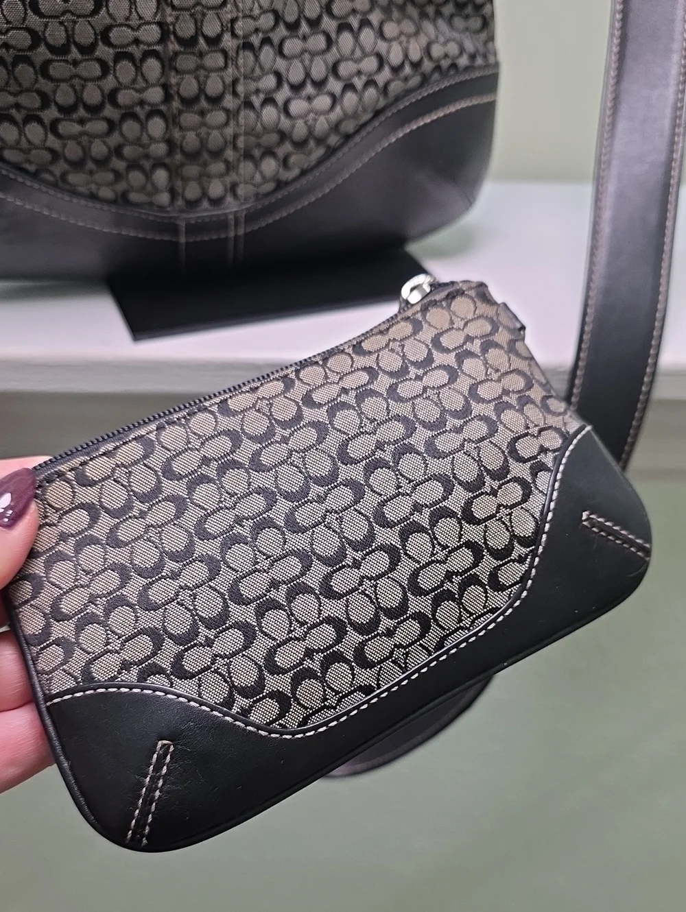 Coach F10944 Grey/Black Signature Print Crossbody Bag w/Matching SOHO Wristlet